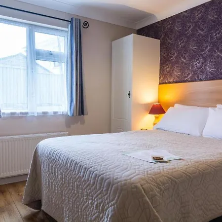 Bed & Breakfast Seacrest 3*