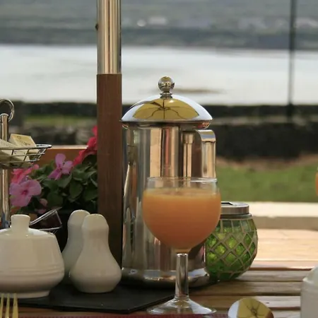 Bed & Breakfast Seacrest 3*