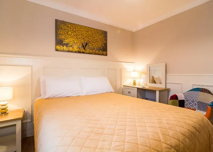 ベッド・アンド・ブレックファスト Seacrest 3*